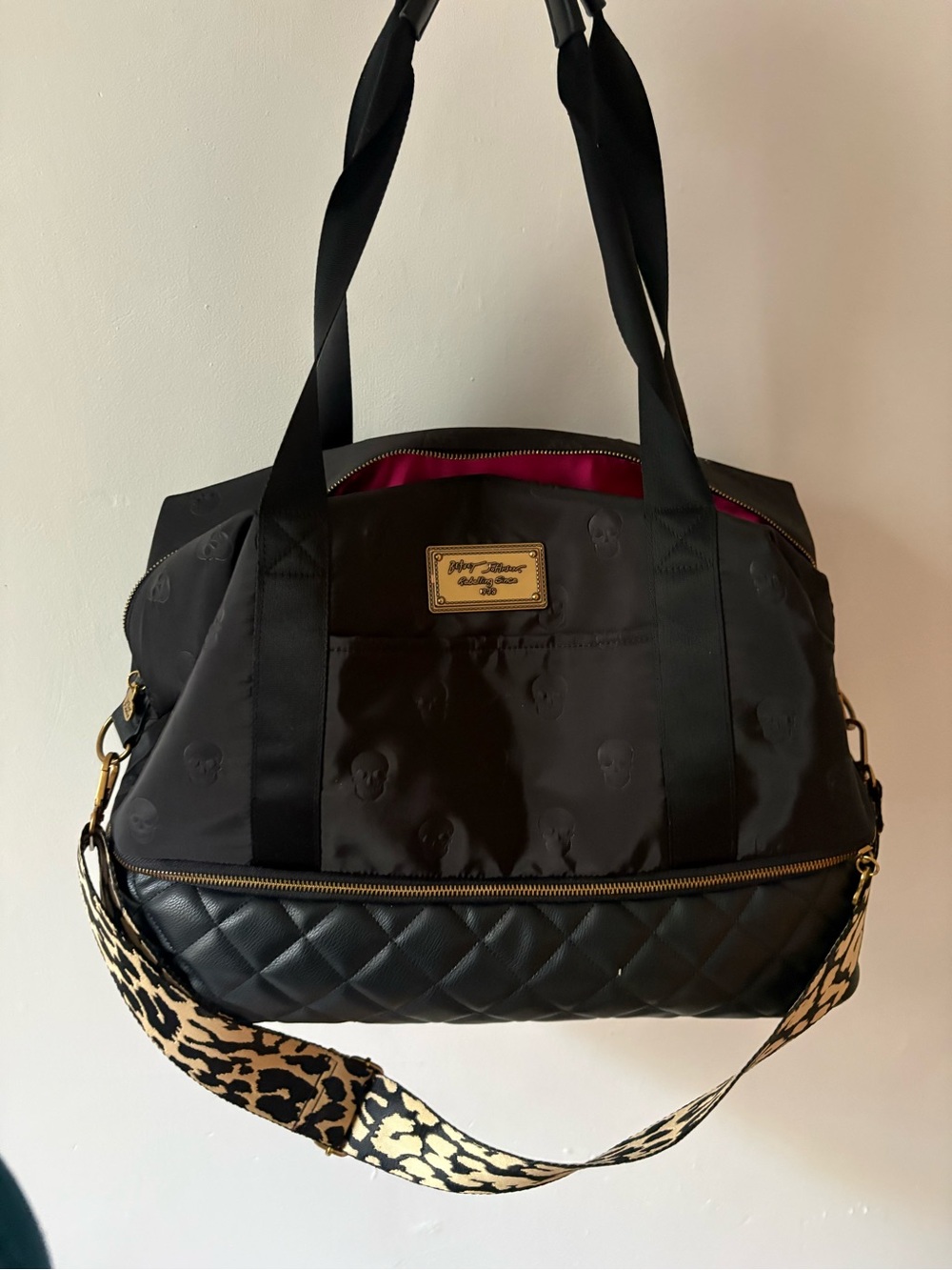 Betsey Johnson skulls 2 compartment weekender with Leopard Strap